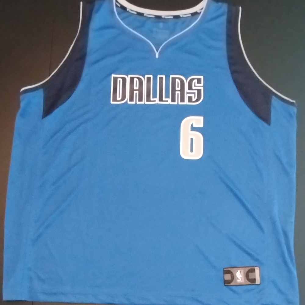 Pre-owned Fanatics #6 Kristaps Porzingas Dallas Mavericks 3XL Jersey